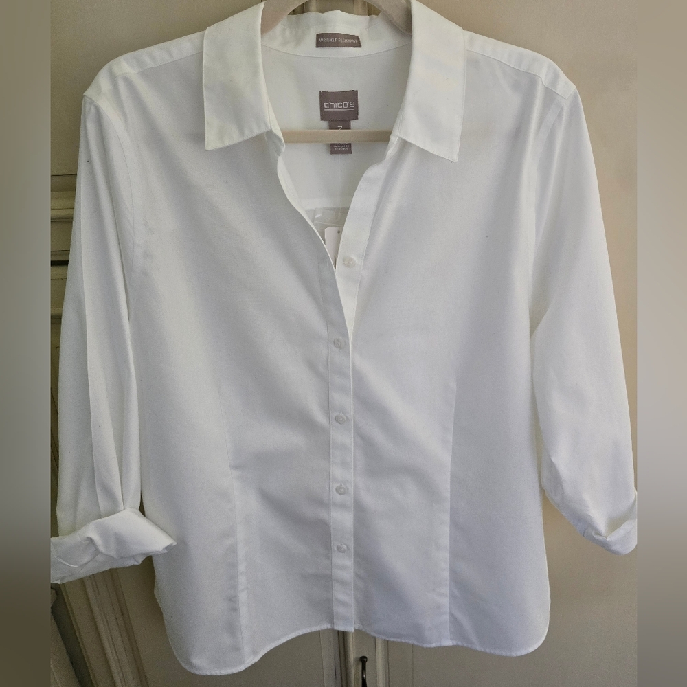Chico's White Classic Button-Front Blouse- Wrinkle Resistant Size 3/XL